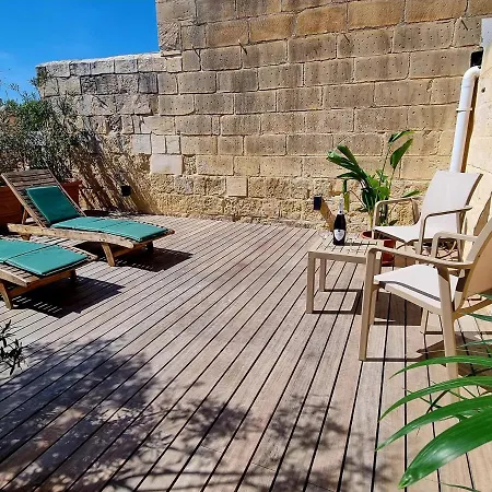 Vallettacharme - 2 Bedrooms Flat In The Heart Of The Apartment *