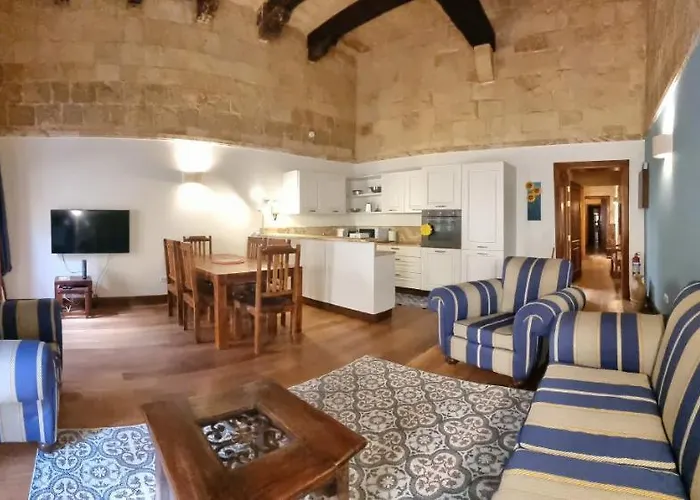 דירה Vallettacharme - 2 Bedrooms Flat In The Heart Of The *