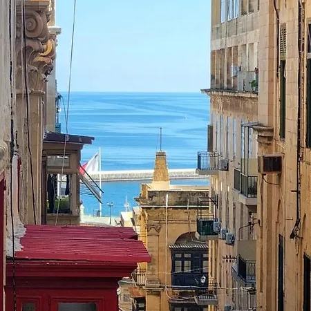 Vallettacharme - 2 Bedrooms Flat In The Heart Of The Apartmán *